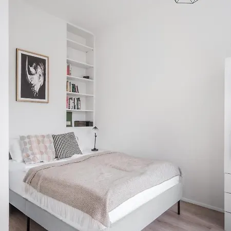 Days - Minimalist Flat - Trendy Karlin * 프라하